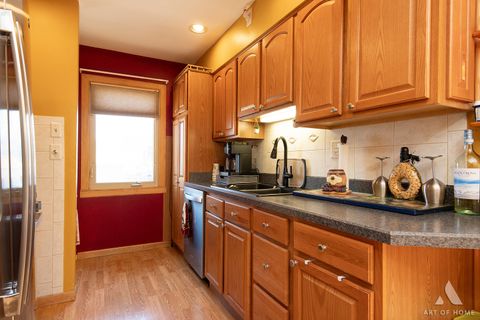 Tiny photo for 5555 S Menard Avenue, Chicago, IL 60638 (MLS # 12628371)