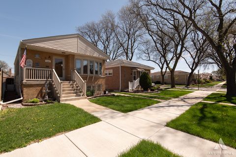 Tiny photo for 5555 S Menard Avenue, Chicago, IL 60638 (MLS # 12628371)