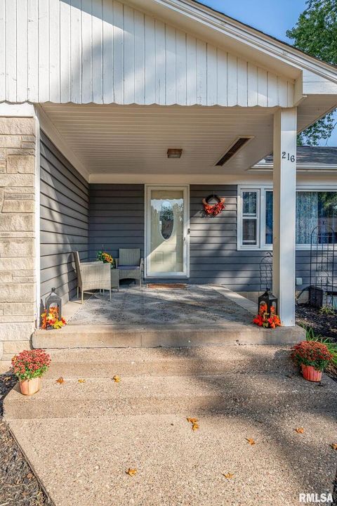 Tiny photo for 216 CENTRAL Drive, Eldridge, IA 52748 (MLS # QC4268146)