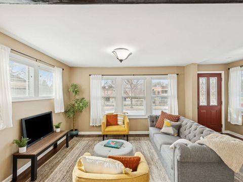 Tiny photo for Evanston, IL 60201 (MLS # 12597687)