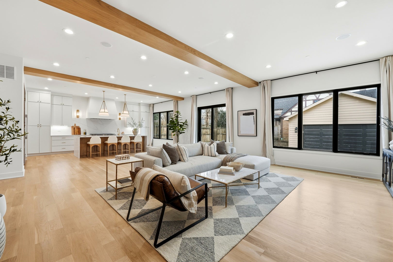 944 Rosemary Terrace