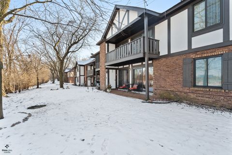 Tiny photo for 11301 Sycamore Lane #64A, Palos Hills, IL 60465 (MLS # 12512210)