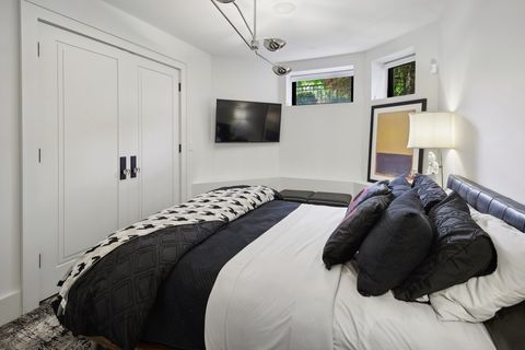 Tiny photo for 5415 N Ashland Avenue, Chicago, IL 60640 (MLS # 12624950)