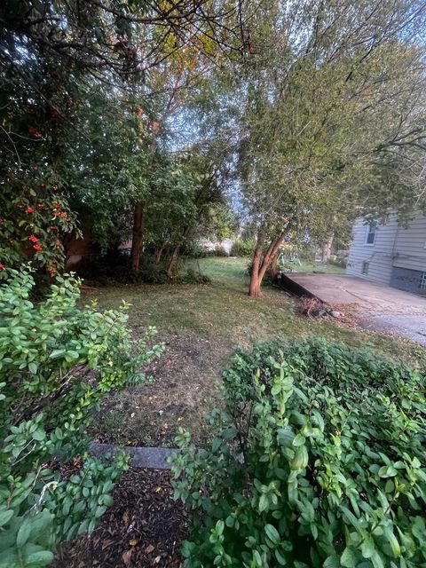11811 S Vincennes Avenue Chicago IL 60643