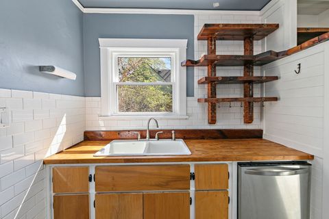 Tiny photo for 491 Congdon Avenue, Elgin, IL 60120 (MLS # 12549818)