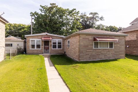 Tiny photo for 8351 S Cregier Avenue, Chicago, IL 60617 (MLS # 12474779)