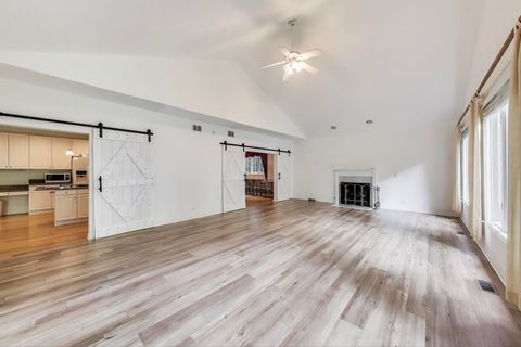 Tiny photo for 4 Mulberry Drive, Hawthorn Woods, IL 60047 (MLS # 12484689)