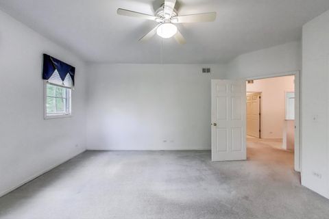 Tiny photo for 4 Mulberry Drive, Hawthorn Woods, IL 60047 (MLS # 12484689)