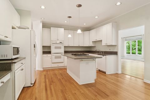 Tiny photo for 4 Mulberry Drive, Hawthorn Woods, IL 60047 (MLS # 12484689)