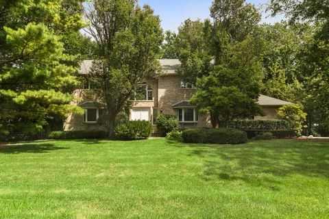 Tiny photo for 4 Mulberry Drive, Hawthorn Woods, IL 60047 (MLS # 12484689)
