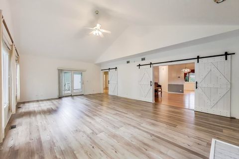 Tiny photo for 4 Mulberry Drive, Hawthorn Woods, IL 60047 (MLS # 12484689)