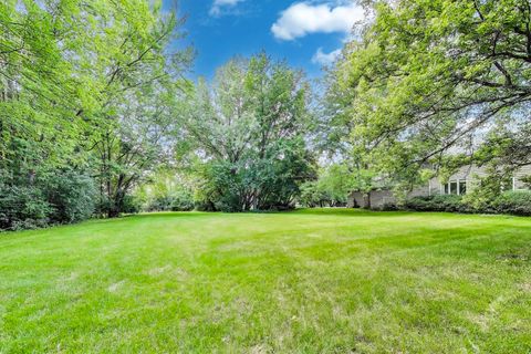 Tiny photo for 4 Mulberry Drive, Hawthorn Woods, IL 60047 (MLS # 12484689)