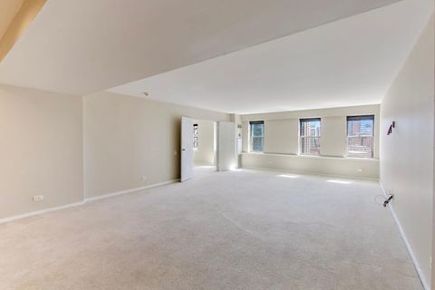 Tiny photo for 40 E 9TH Street #1601, Chicago, IL 60605 (MLS # 12615249)