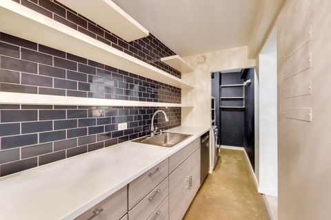 Tiny photo for 40 E 9TH Street #1601, Chicago, IL 60605 (MLS # 12615249)