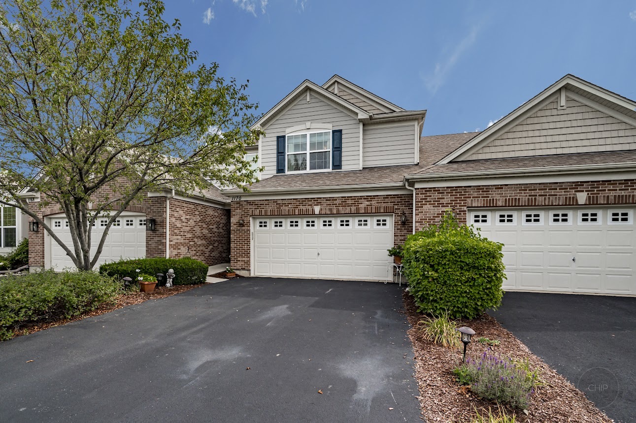 View Bolingbrook, IL 60490 townhome