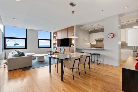 Tiny photo for 330 S Michigan Avenue #1807, Chicago, IL 60604 (MLS # 12575955)