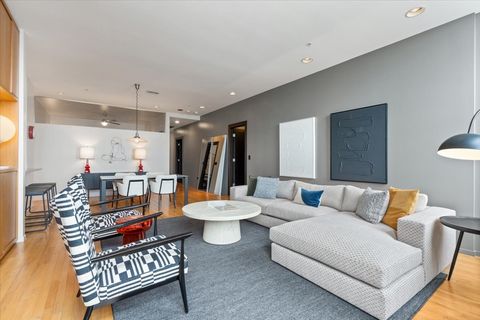 Tiny photo for 330 S Michigan Avenue #1807, Chicago, IL 60604 (MLS # 12575955)