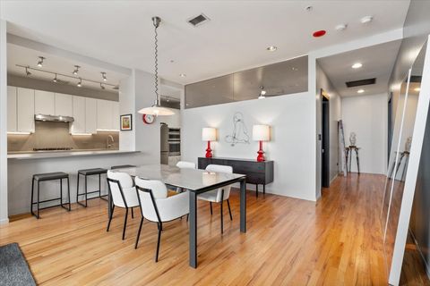 Tiny photo for 330 S Michigan Avenue #1807, Chicago, IL 60604 (MLS # 12575955)