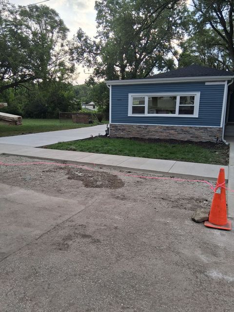 Tiny photo for 13621 Homan Avenue, Robbins, IL 60472 (MLS # 12433576)