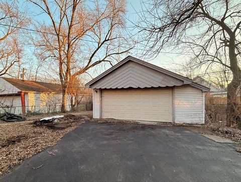 Tiny photo for 3737 168 Place, Country Club Hills, IL 60478 (MLS # 12586744)