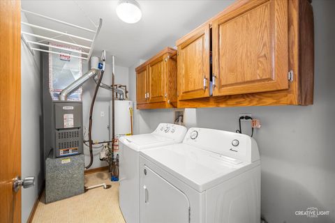 Tiny photo for 205 Hidden Pond Circle, Aurora, IL 60504 (MLS # 12571766)