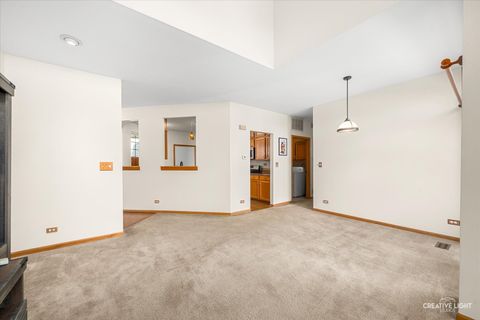 Tiny photo for 205 Hidden Pond Circle, Aurora, IL 60504 (MLS # 12571766)
