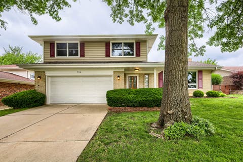 Tiny photo for 706 Huntington Lane, Schaumburg, IL 60193 (MLS # 12674981)