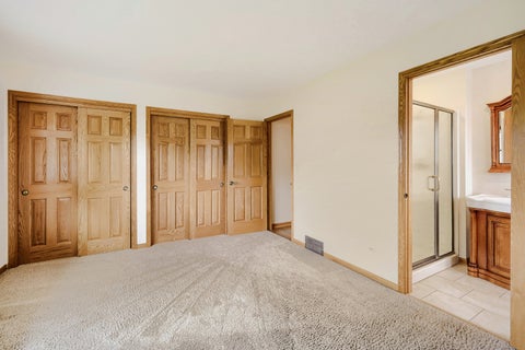 Tiny photo for 706 Huntington Lane, Schaumburg, IL 60193 (MLS # 12674981)