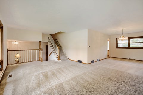 Tiny photo for 706 Huntington Lane, Schaumburg, IL 60193 (MLS # 12674981)