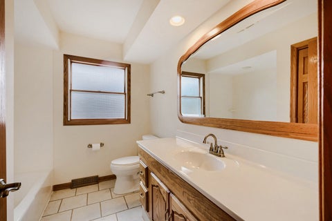 Tiny photo for 706 Huntington Lane, Schaumburg, IL 60193 (MLS # 12674981)