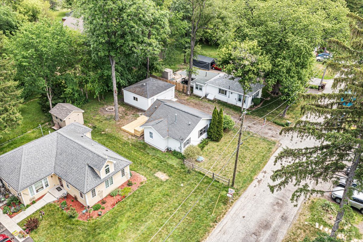 2622 W Emerald Court