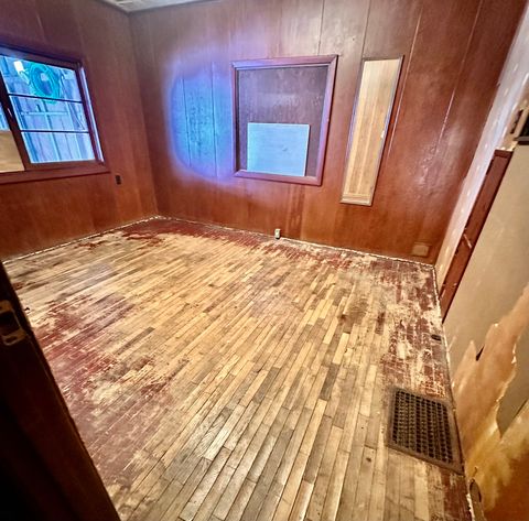 Tiny photo for 910 N Madison Street, Bloomington, IL 61701 (MLS # 12522896)