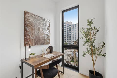 Tiny photo for 2072 N Western Avenue #PH-401, Chicago, IL 60647 (MLS # 12716479)