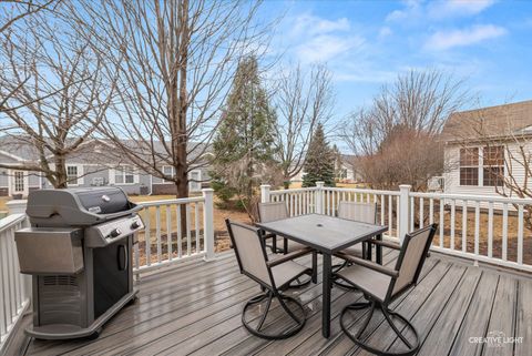 Tiny photo for 21249 LILY LAKE Lane, Crest Hill, IL 60403 (MLS # 12583092)