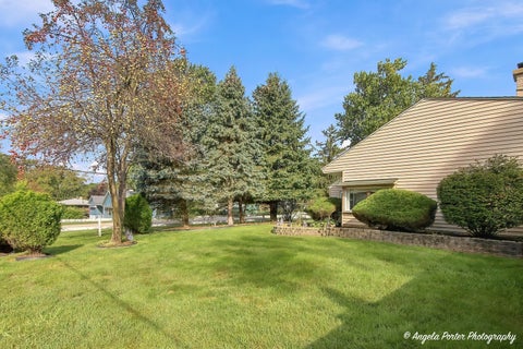 Tiny photo for 10238 W Wadsworth Road, Beach Park, IL 60099 (MLS # 12759714)
