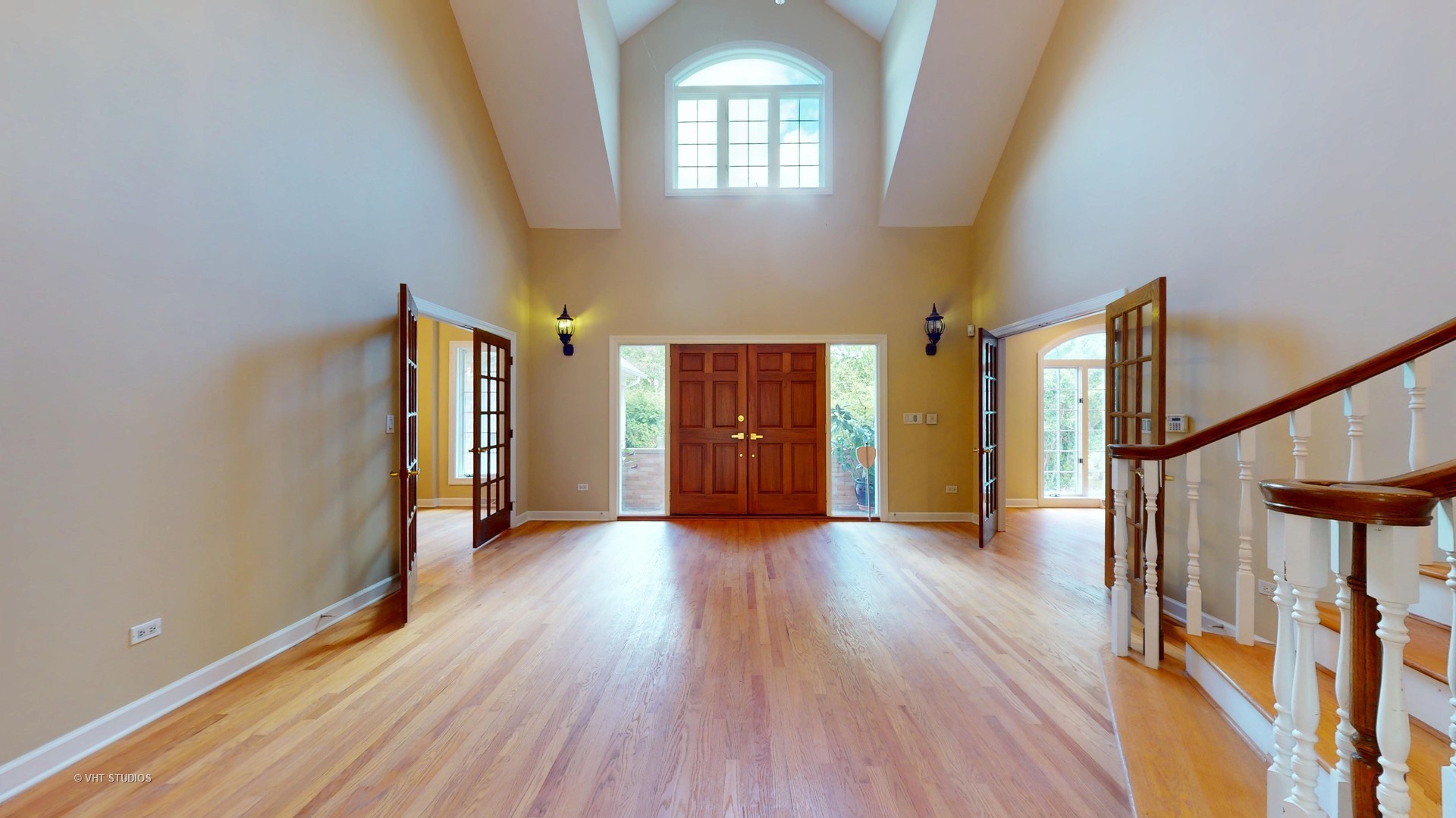 8980 N ENCLAVE Drive