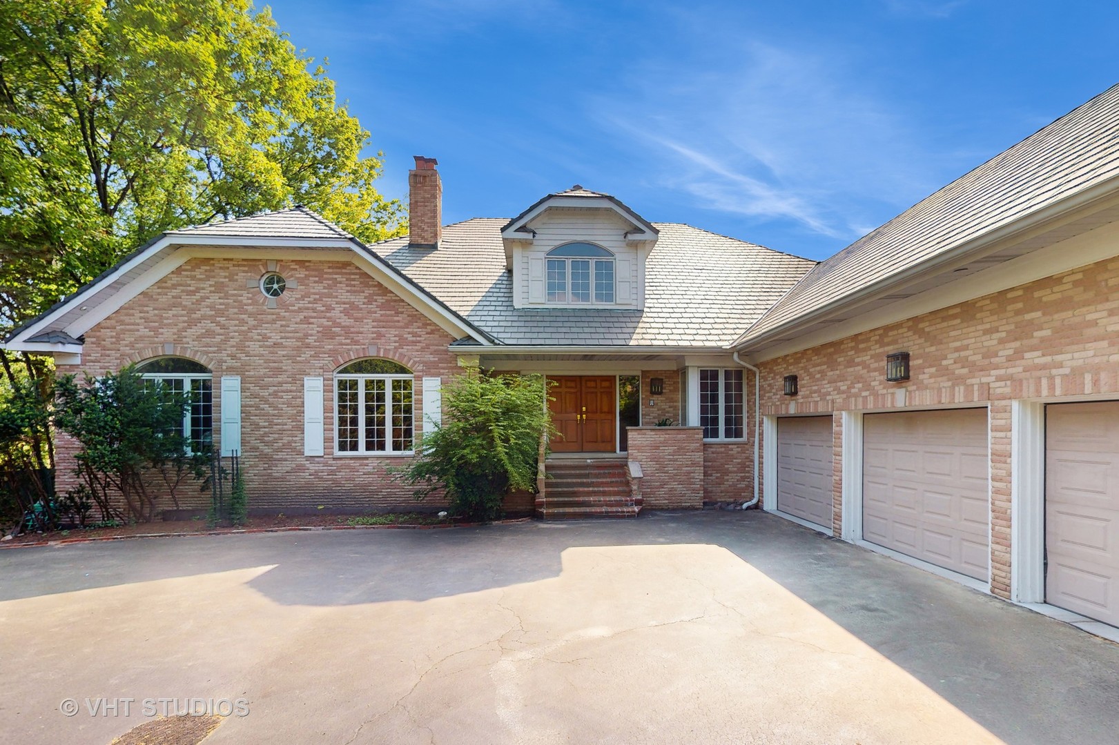8980 N ENCLAVE Drive