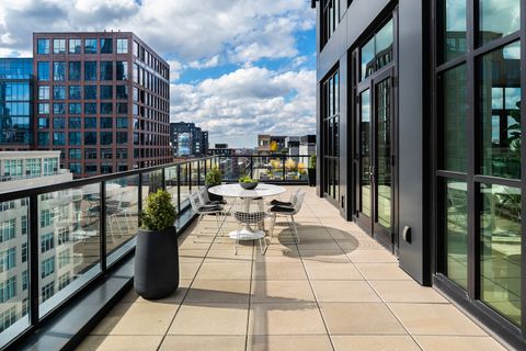 Tiny photo for 900 W Washington Boulevard #PHW, Chicago, IL 60607 (MLS # 12569759)