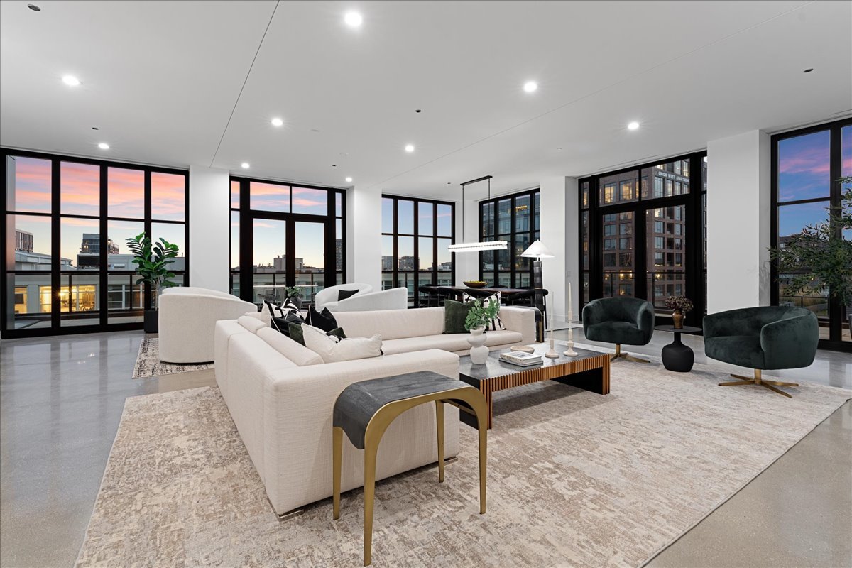 900 W Washington Boulevard PHW