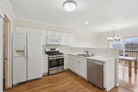 Tiny photo for 1102 Lillian Lane #1102, West Chicago, IL 60185 (MLS # 12585165)