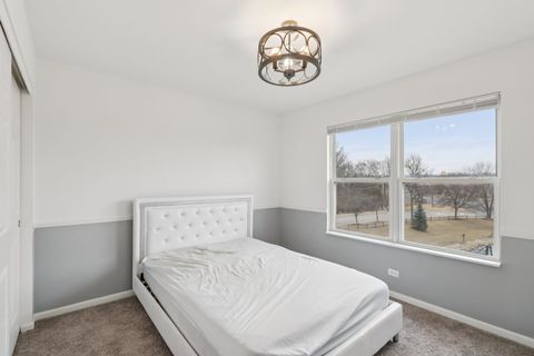 Tiny photo for 1102 Lillian Lane #1102, West Chicago, IL 60185 (MLS # 12585165)