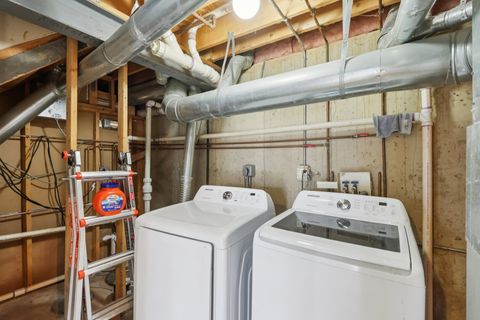 Tiny photo for 1102 Lillian Lane #1102, West Chicago, IL 60185 (MLS # 12585165)