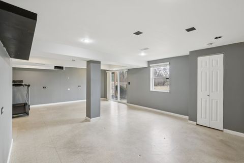 Tiny photo for 1102 Lillian Lane #1102, West Chicago, IL 60185 (MLS # 12585165)