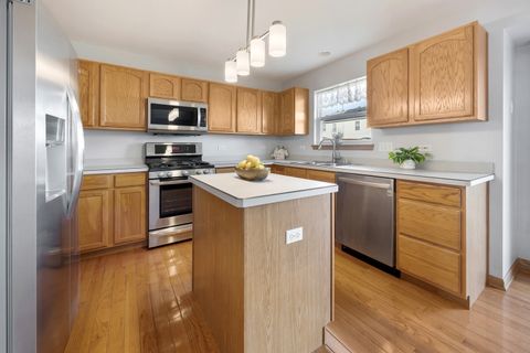 Tiny photo for 10558 Yellowstone Drive, Huntley, IL 60142 (MLS # 12578314)