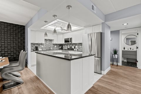 Tiny photo for 545 S River Road #307, Des Plaines, IL 60016 (MLS # 12559913)