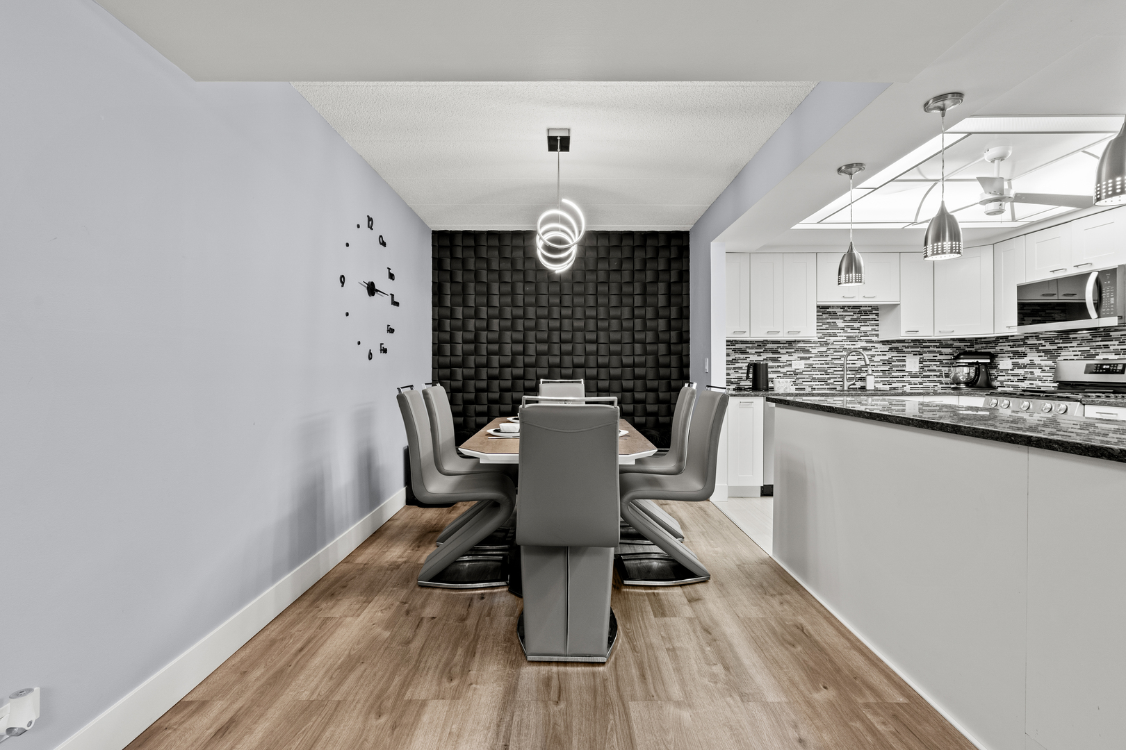 545 S River Road 307