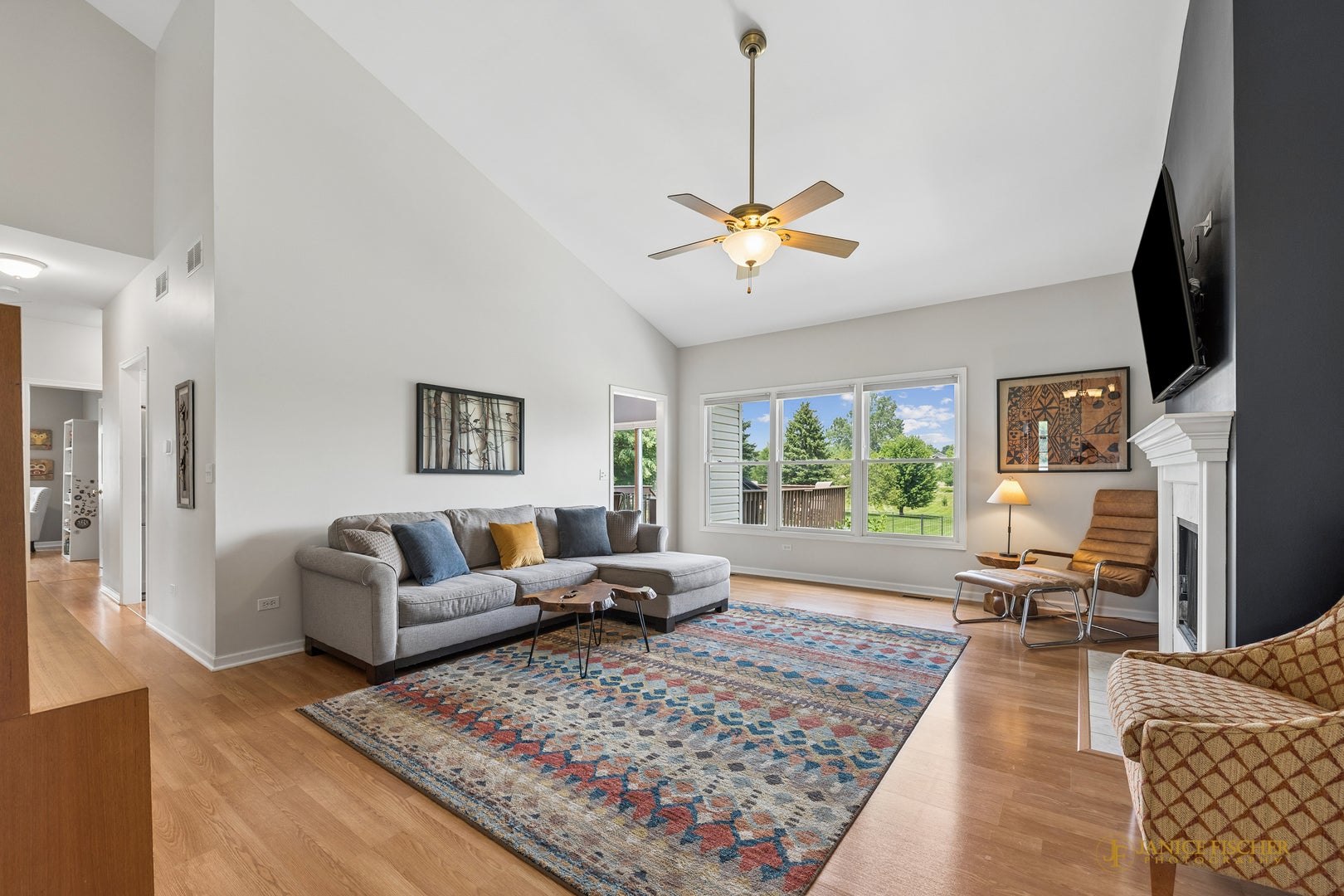 1102 Joseph Circle
