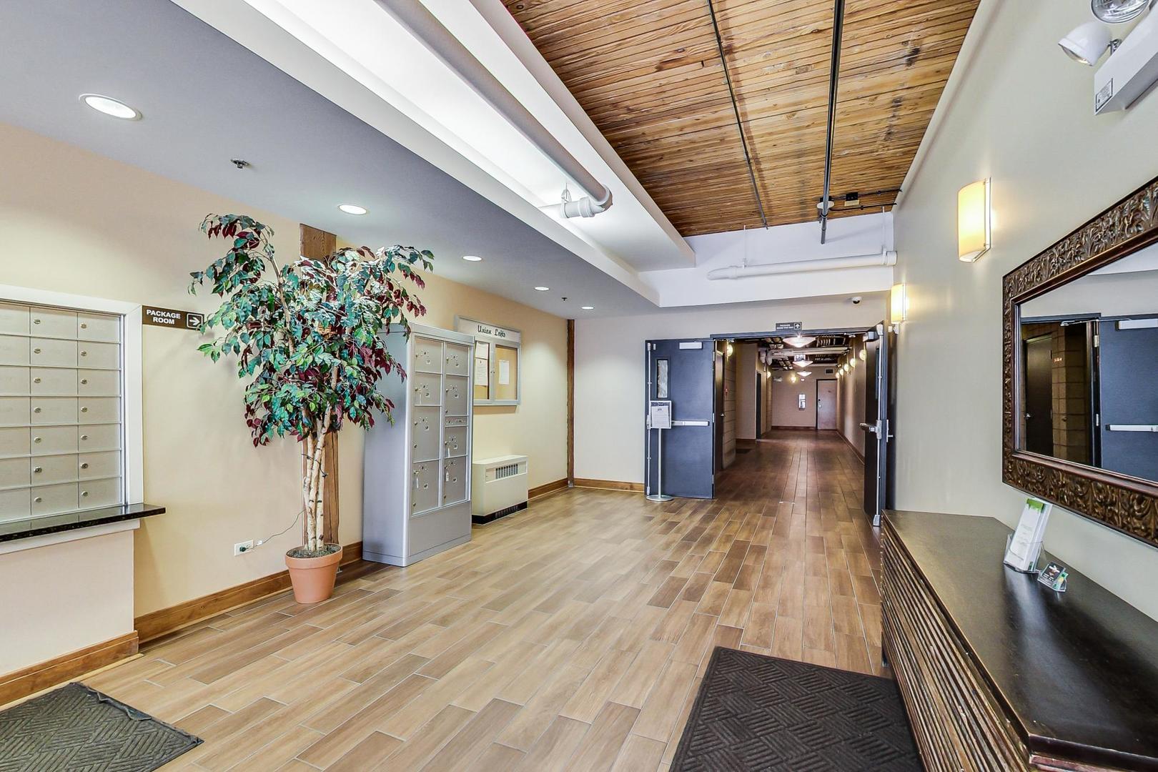 3500 S Sangamon Street 415