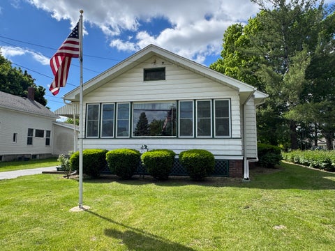 Photo of 326 W Peru Street, Princeton, IL 61356 (MLS # 12653144)