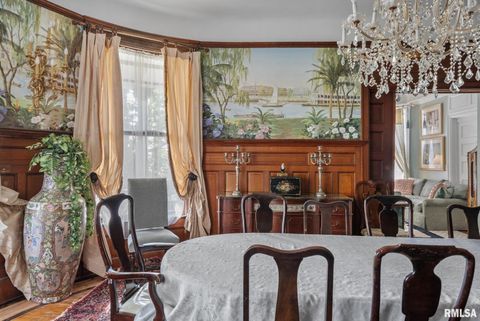 Tiny photo for 817 W 7TH Street, Davenport, IA 52802 (MLS # 12587066)